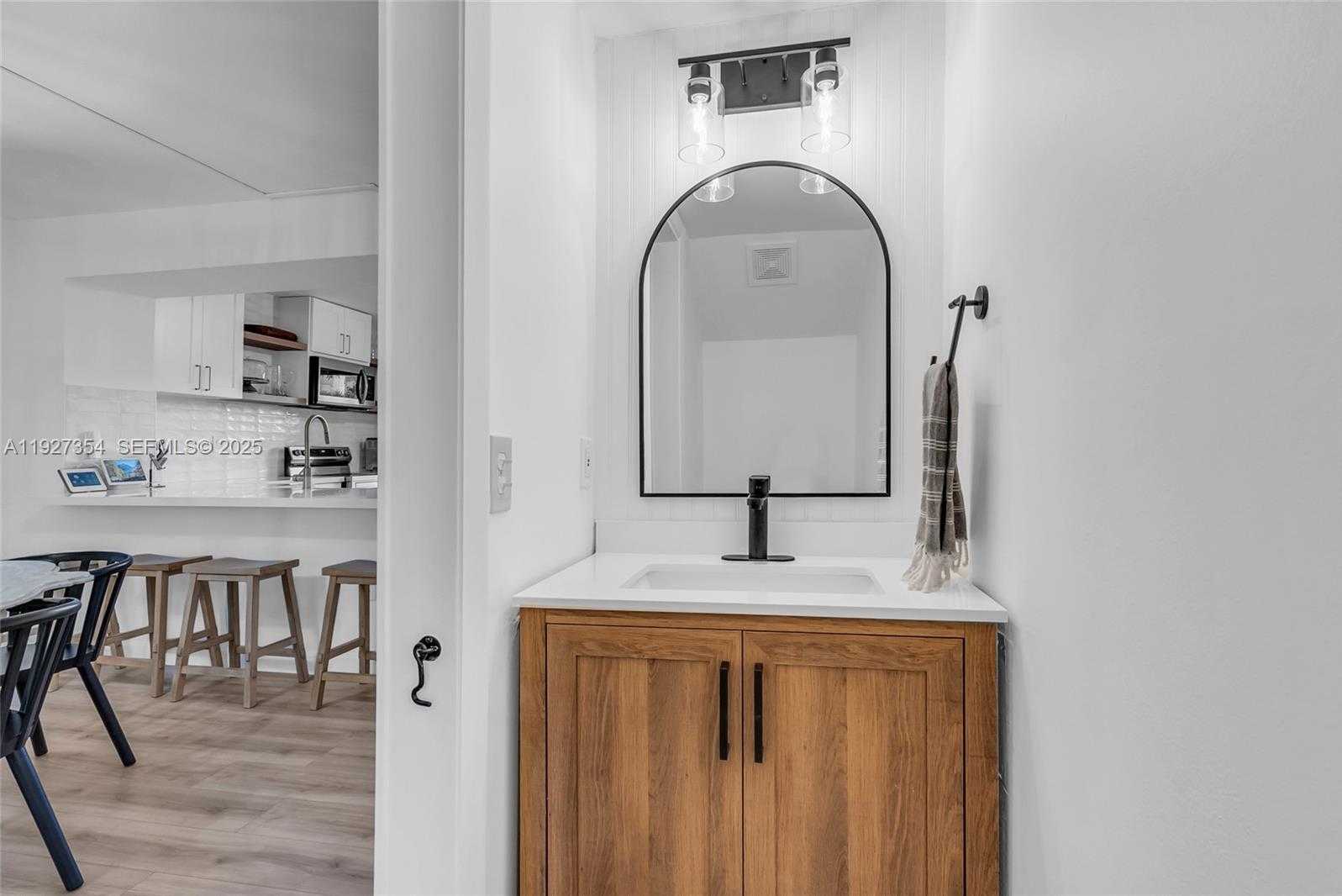 Small Image of 10080 SOUTH WEST 77TH CT, Miami Number 8