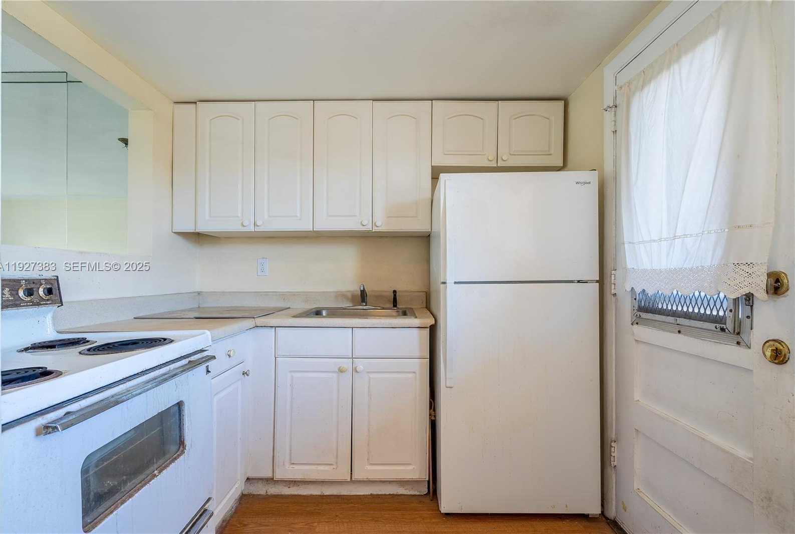 Small Image of 2929 POINT EAST #A-303, Aventura Number 18