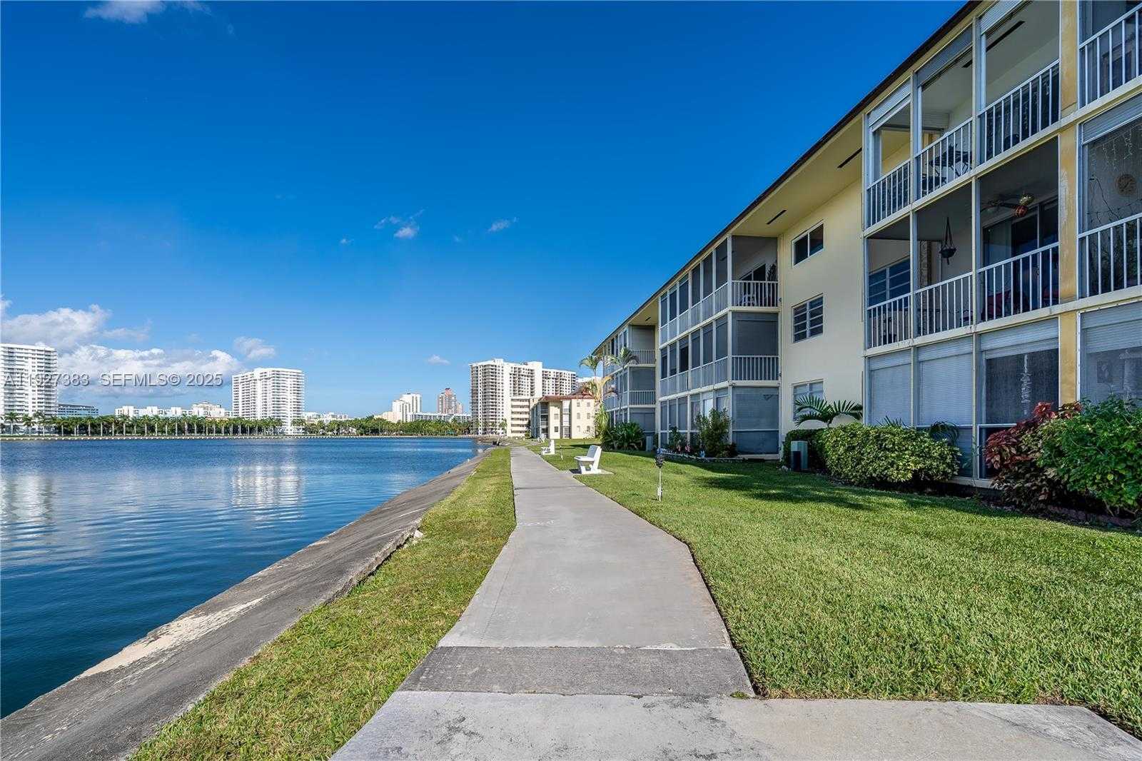 Small Image of 2929 POINT EAST #A-303, Aventura Number 25