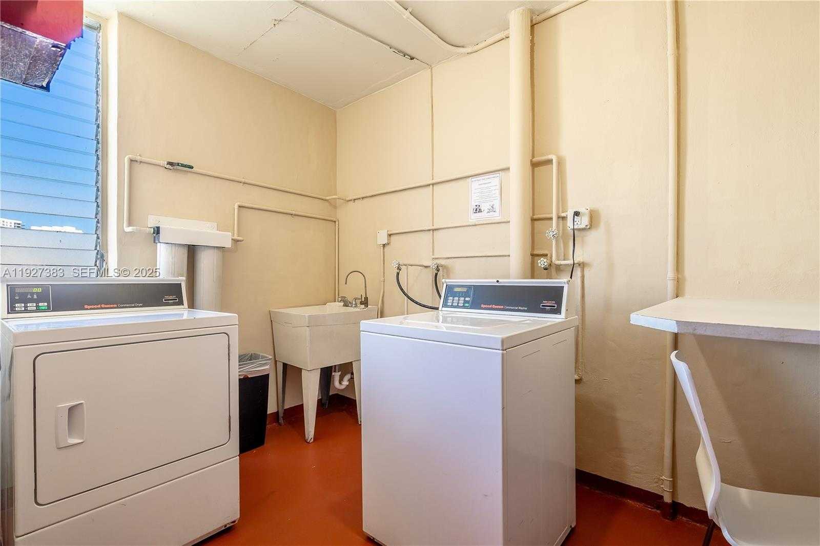 Small Image of 2929 POINT EAST #A-303, Aventura Number 28