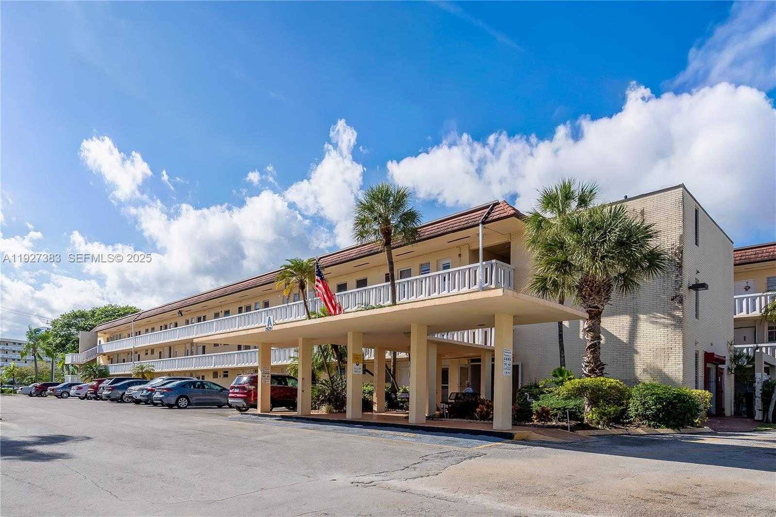 Small Image of 2929 POINT EAST #A-303, Aventura Number 30