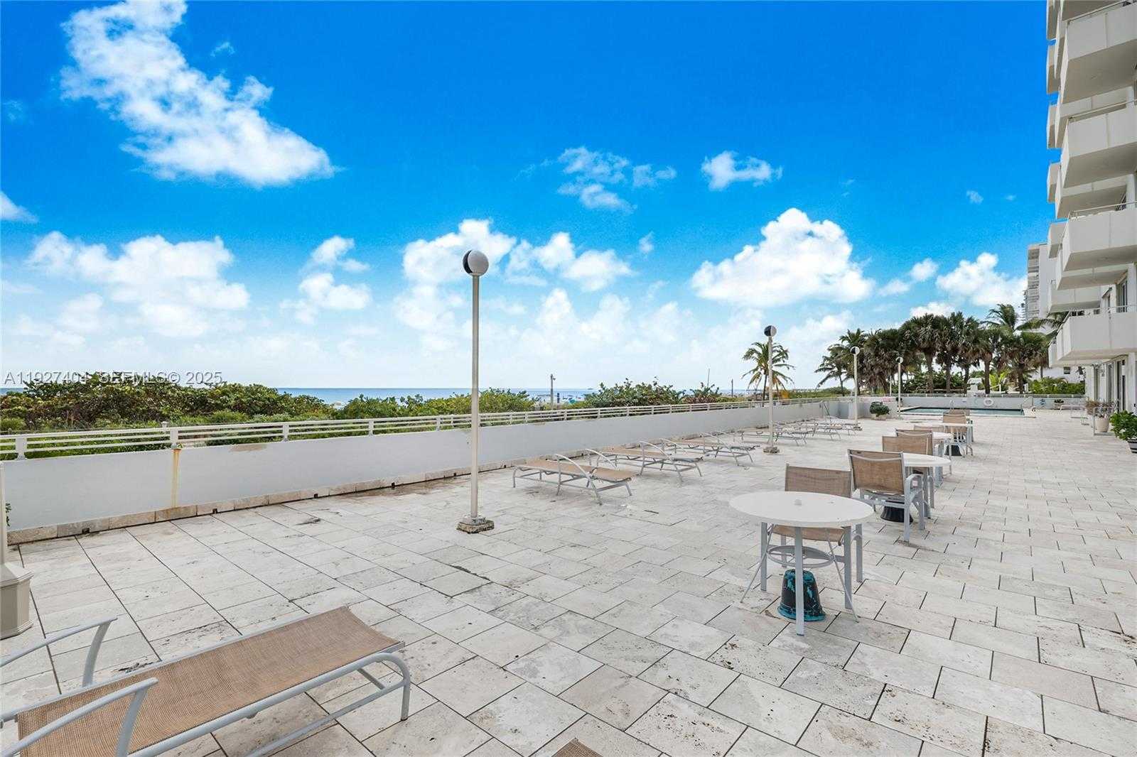 Small Image of 465 OCEAN DR #224, Miami Beach Number 11