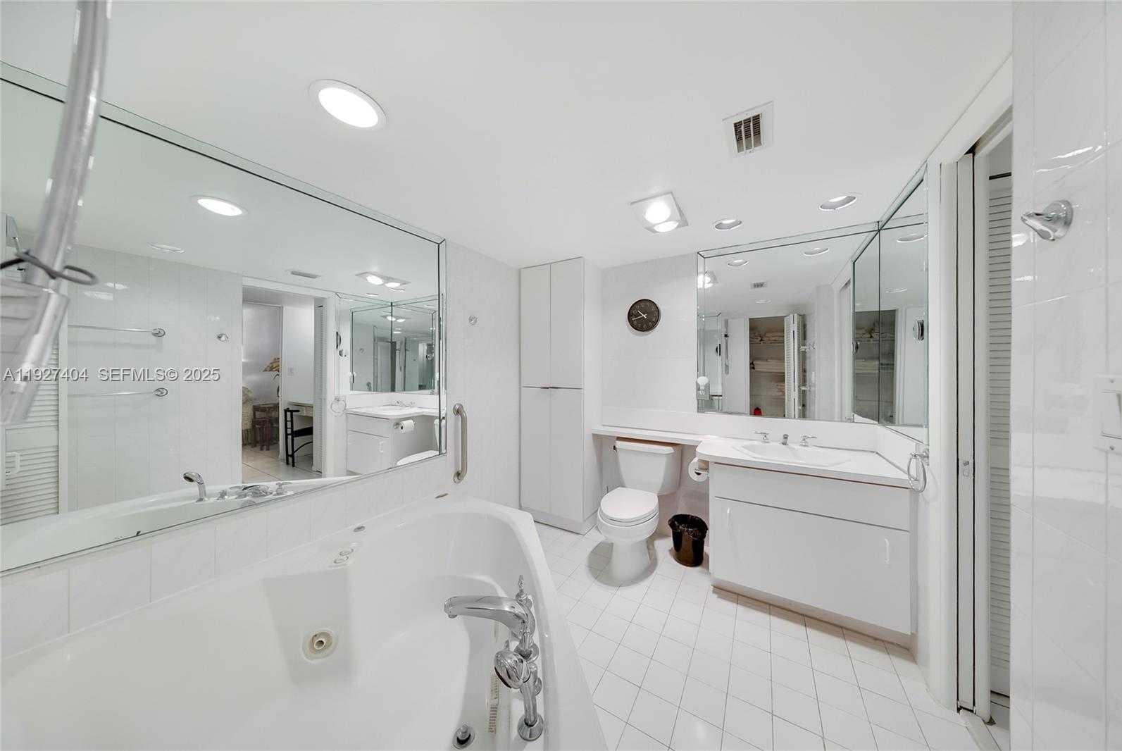 Small Image of 465 OCEAN DR #224, Miami Beach Number 7