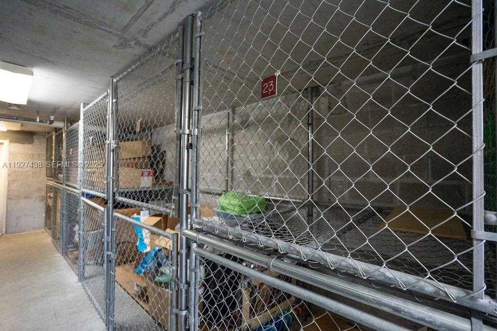 Small Image of 1625 KENNEDY CSWY #1004D, North Bay Village Number 17