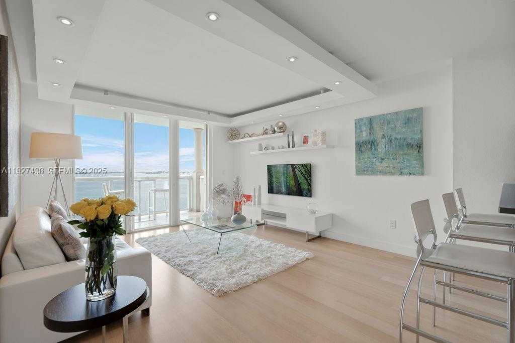 Small Image of 1625 KENNEDY CSWY #1004D, North Bay Village Number 2