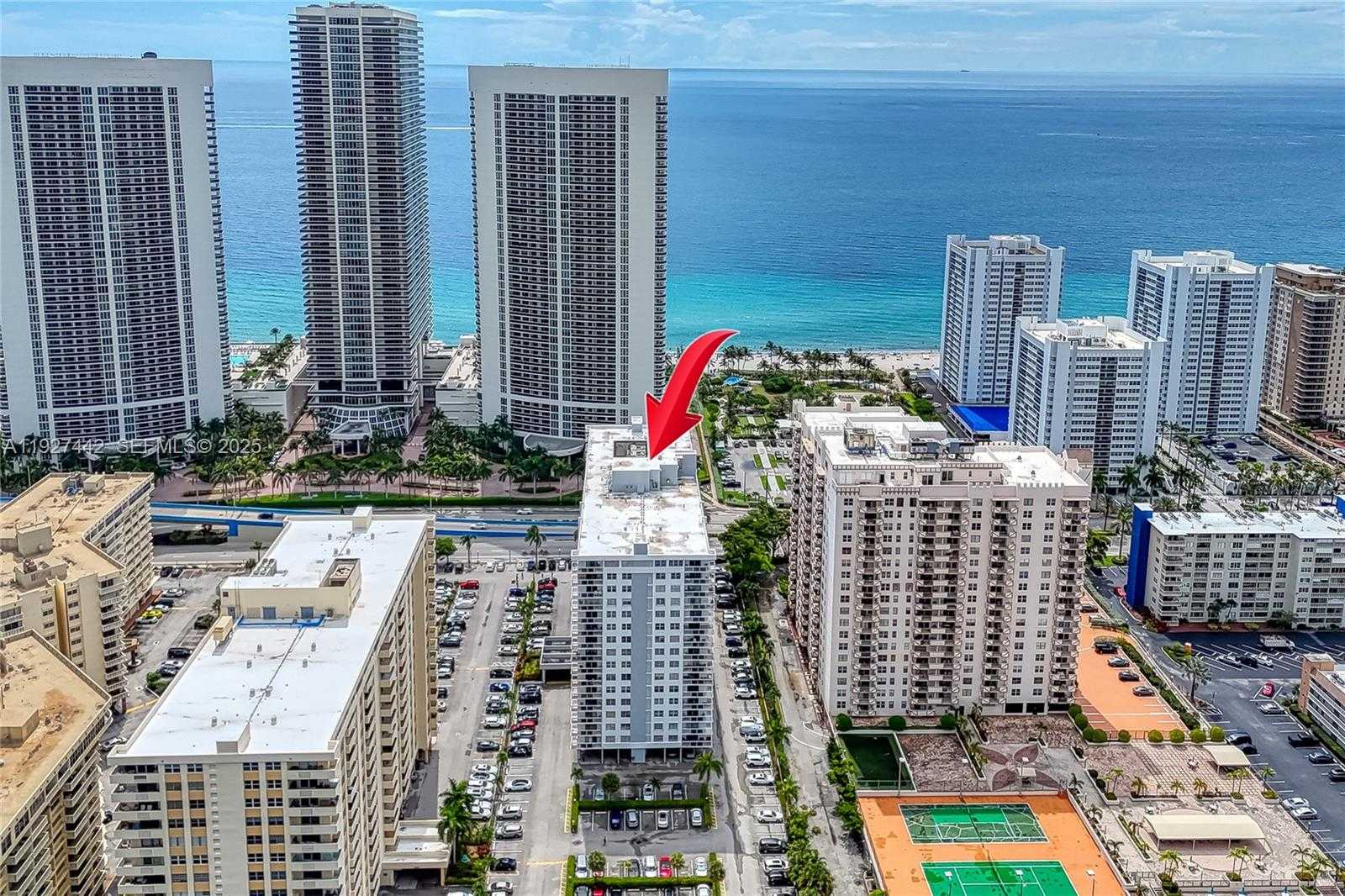 Small Image of 1849 SOUTH OCEAN DRIVE #1405, Hallandale Beach Number 1