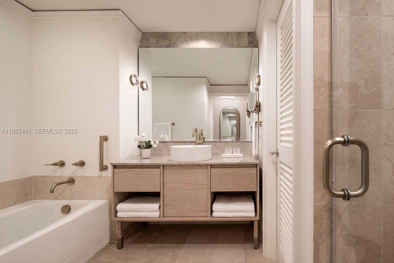 Imagen de Pequeño Objeto