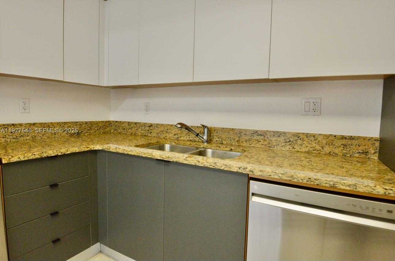 Small Image of 3300 NORTH EAST 192ND ST #903, Aventura Number 24