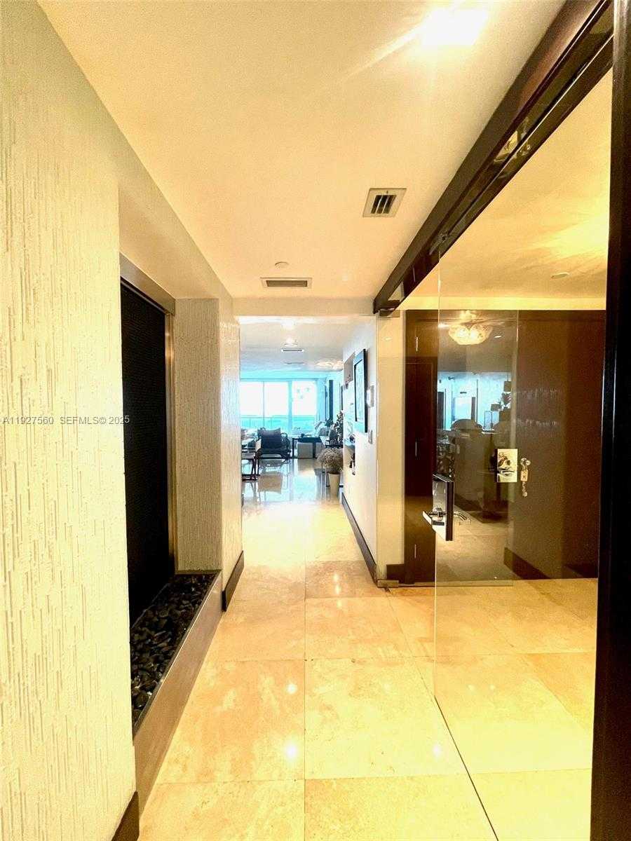Small Image of 1331 BRICKELL BAY DR #3607, Miami Number 25