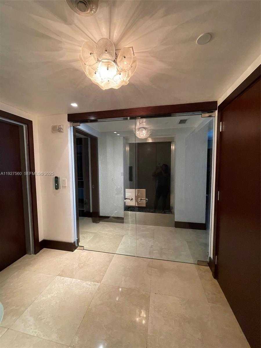 Small Image of 1331 BRICKELL BAY DR #3607, Miami Number 27