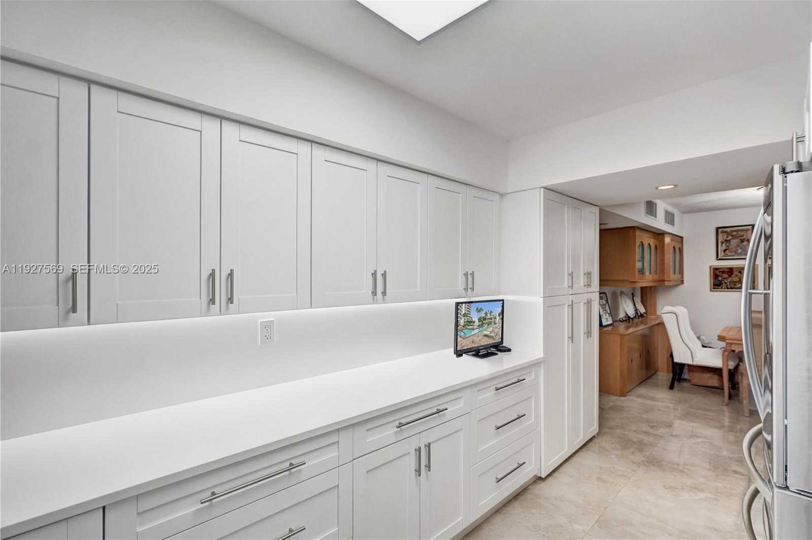 Imagen de Pequeño Objeto