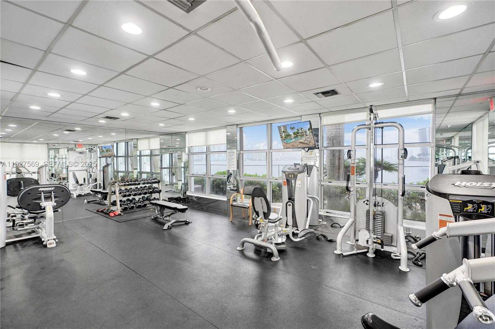 Imagen de Pequeño Objeto