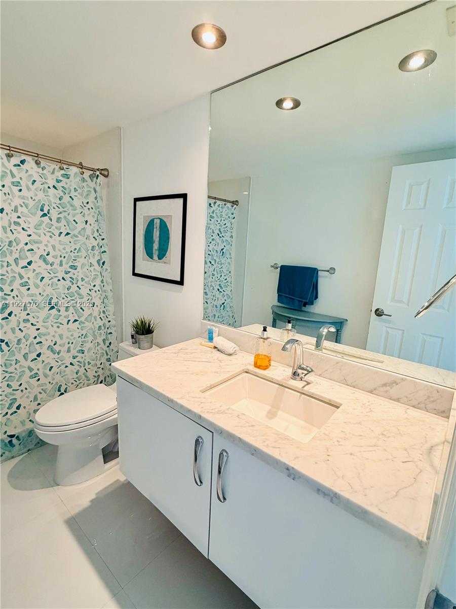 Small Image of 19370 COLLINS AVE #902, Sunny Isles Beach Number 20