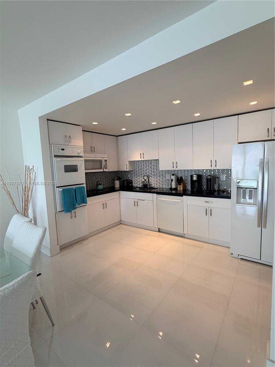 Small Image of 19370 COLLINS AVE #902, Sunny Isles Beach Number 5
