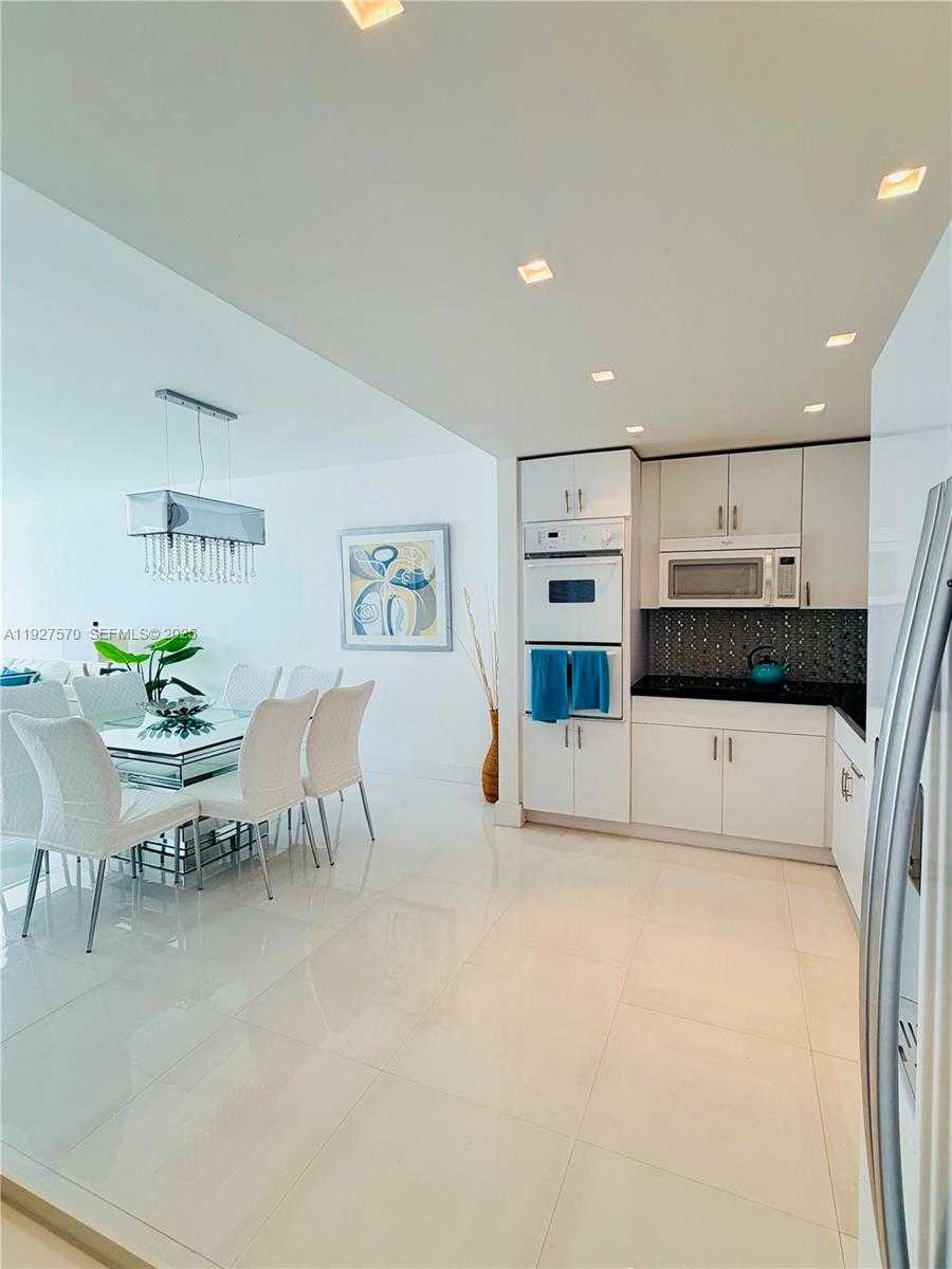 Small Image of 19370 COLLINS AVE #902, Sunny Isles Beach Number 6