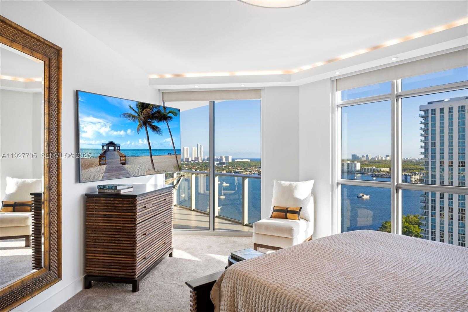 Small Image of 17301 BISCAYNE BLVD #1803, North Miami Beach Number 10