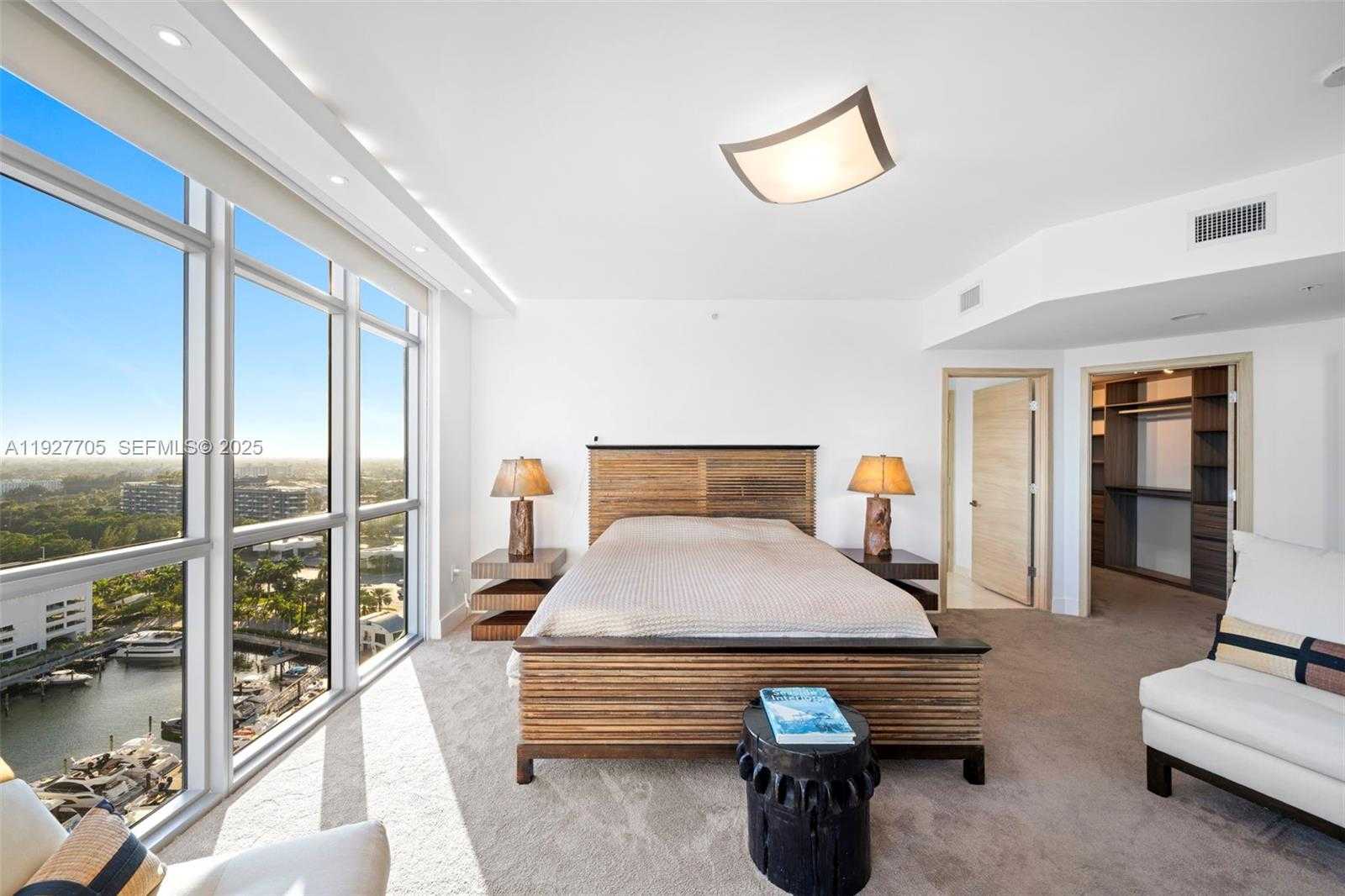 Small Image of 17301 BISCAYNE BLVD #1803, North Miami Beach Number 11