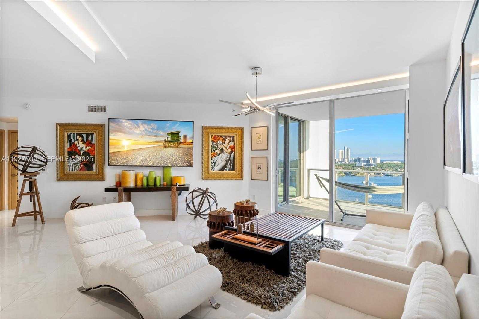 Small Image of 17301 BISCAYNE BLVD #1803, North Miami Beach Number 6