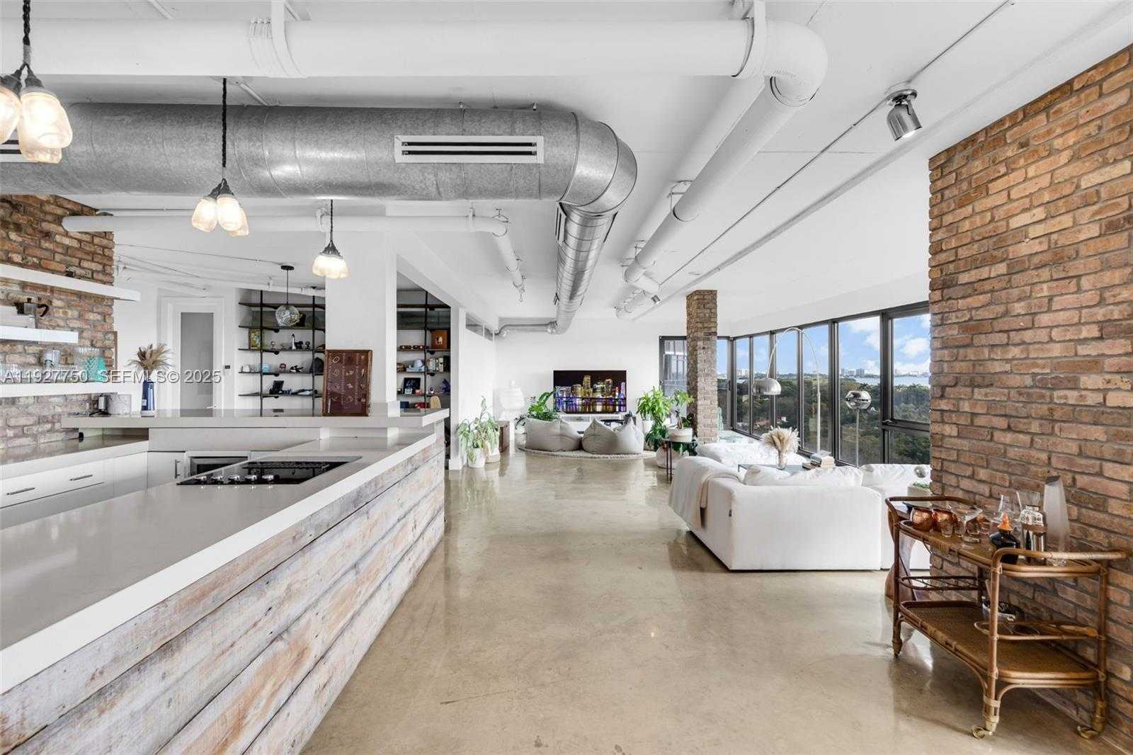 Small Image of 5701 BISCAYNE BLVD #PH-9, Miami Number 13