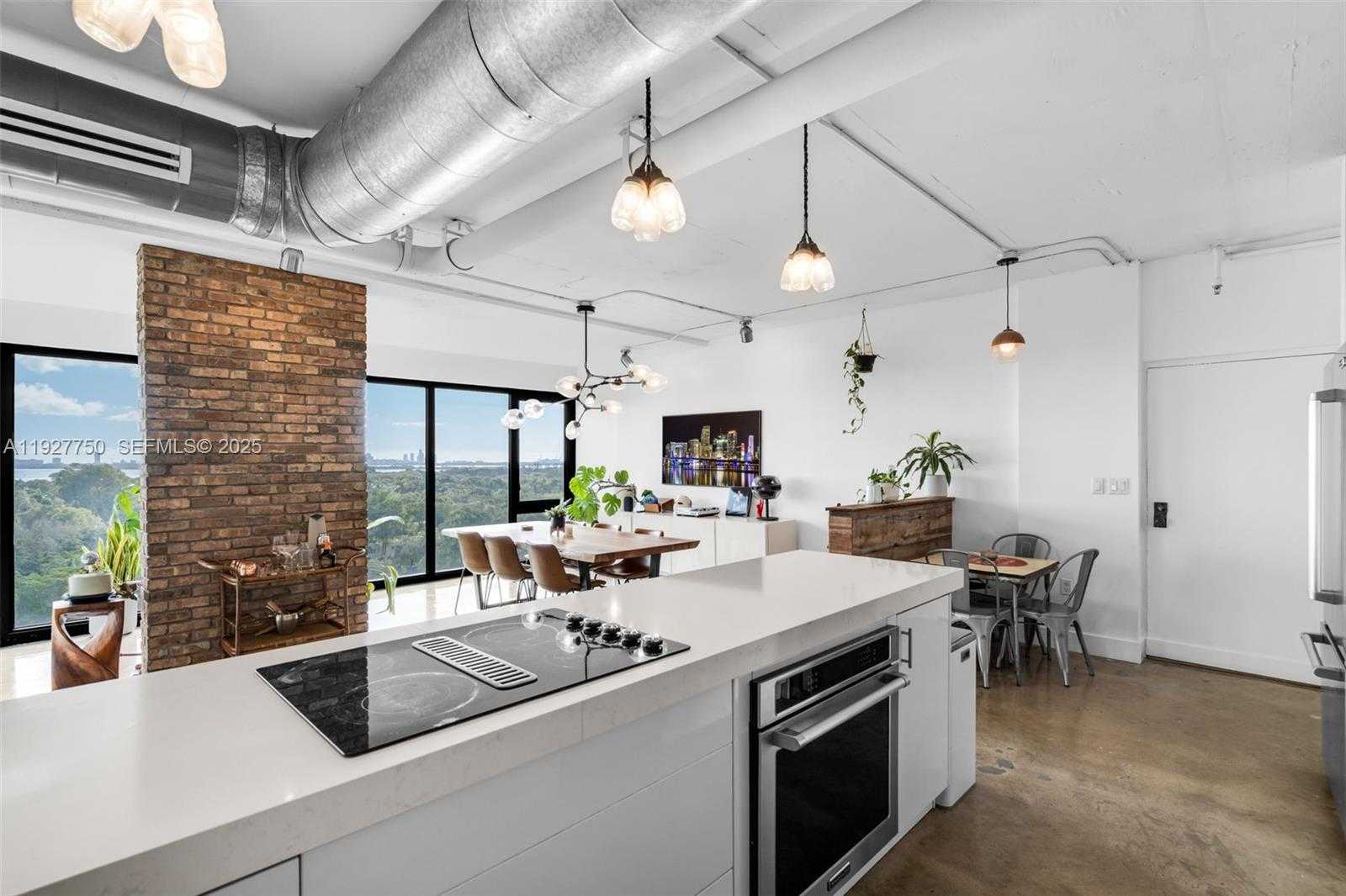 Small Image of 5701 BISCAYNE BLVD #PH-9, Miami Number 14