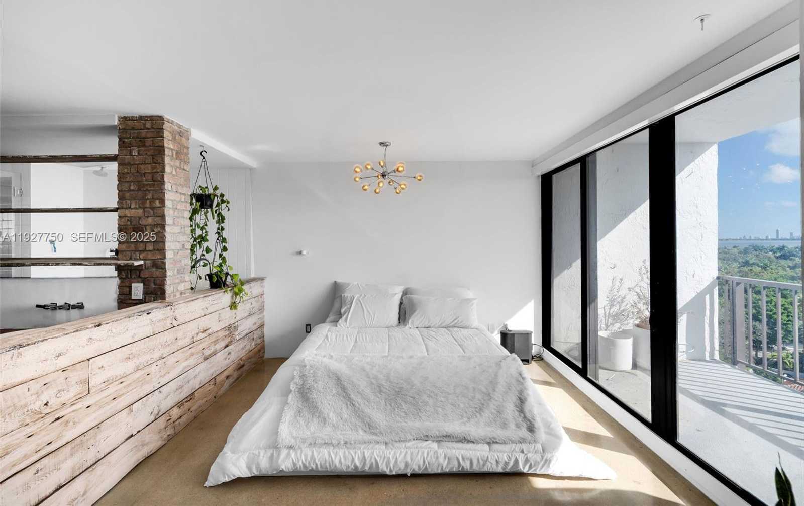 Small Image of 5701 BISCAYNE BLVD #PH-9, Miami Number 19