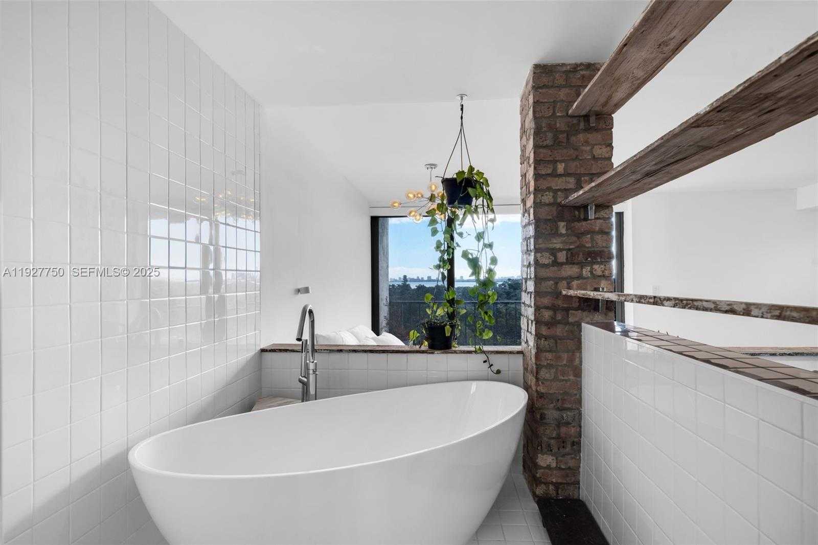 Small Image of 5701 BISCAYNE BLVD #PH-9, Miami Number 26