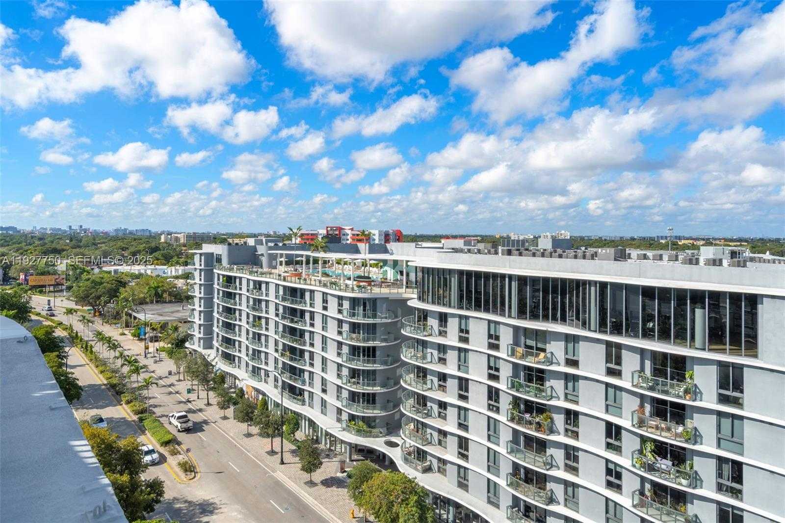 Small Image of 5701 BISCAYNE BLVD #PH-9, Miami Number 38