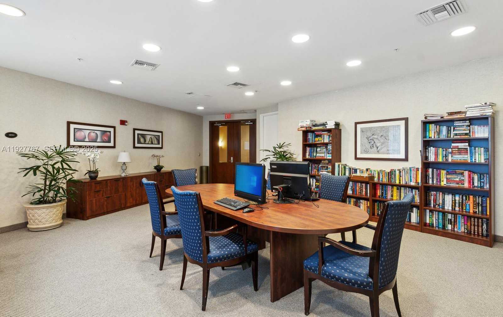 Small Image of 19501 WEST COUNTRY CLUB DR #1710, Aventura Number 25