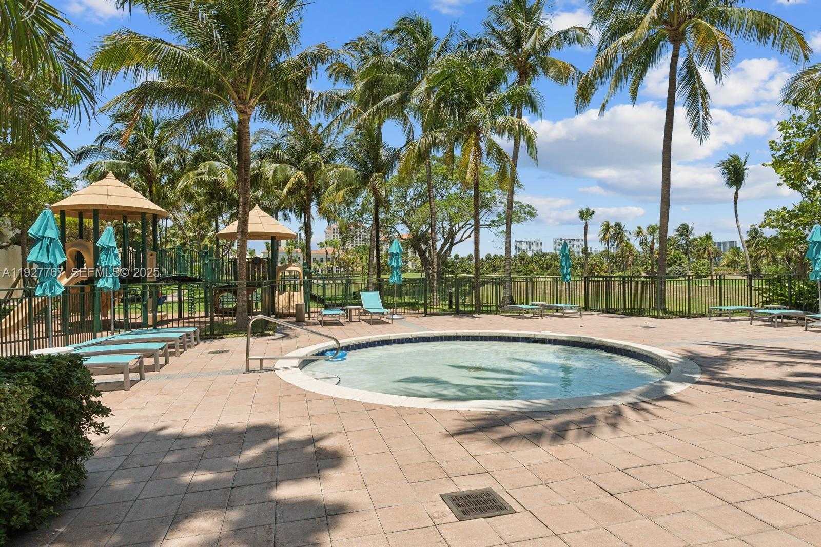 Small Image of 19501 WEST COUNTRY CLUB DR #1710, Aventura Number 30