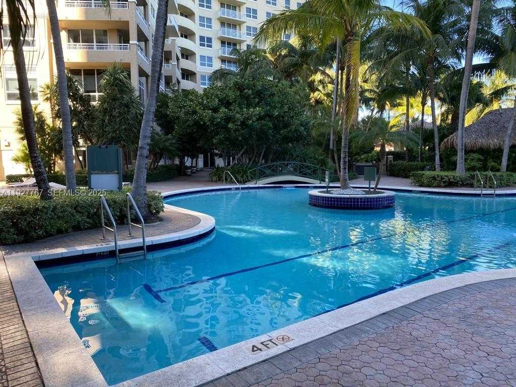 Small Image of 19501 WEST COUNTRY CLUB DR #1710, Aventura Number 39