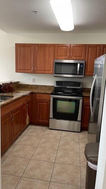 Small Image of 11201 NORTH WEST 83RD ST #205, Doral Number 6