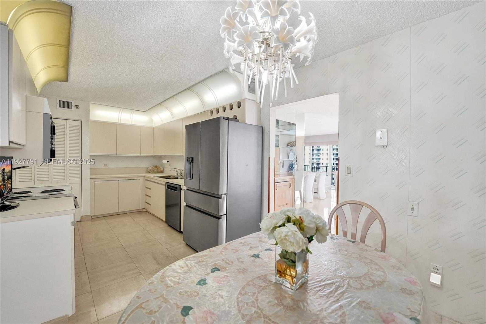 Small Image of 1201 SOUTH OCEAN DR #1601S, Hollywood Number 14