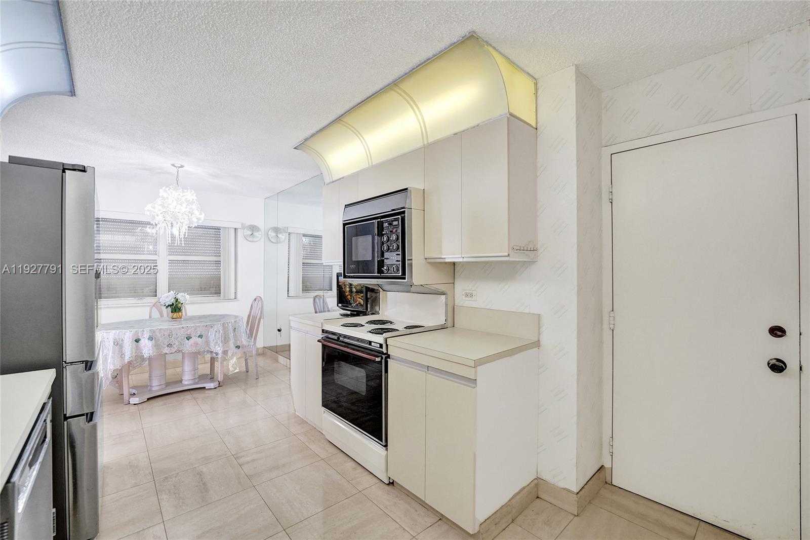 Small Image of 1201 SOUTH OCEAN DR #1601S, Hollywood Number 16
