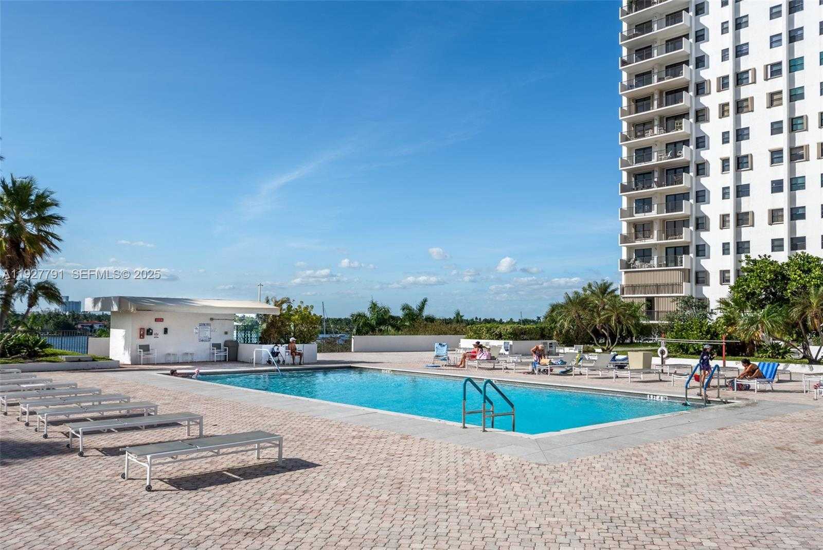 Small Image of 1201 SOUTH OCEAN DR #1601S, Hollywood Number 52