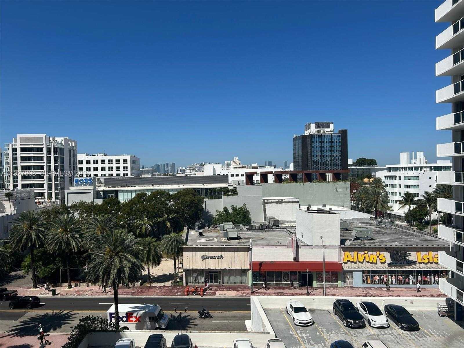 Small Image of 100 LINCOLN RD #722, Miami Beach Number 17