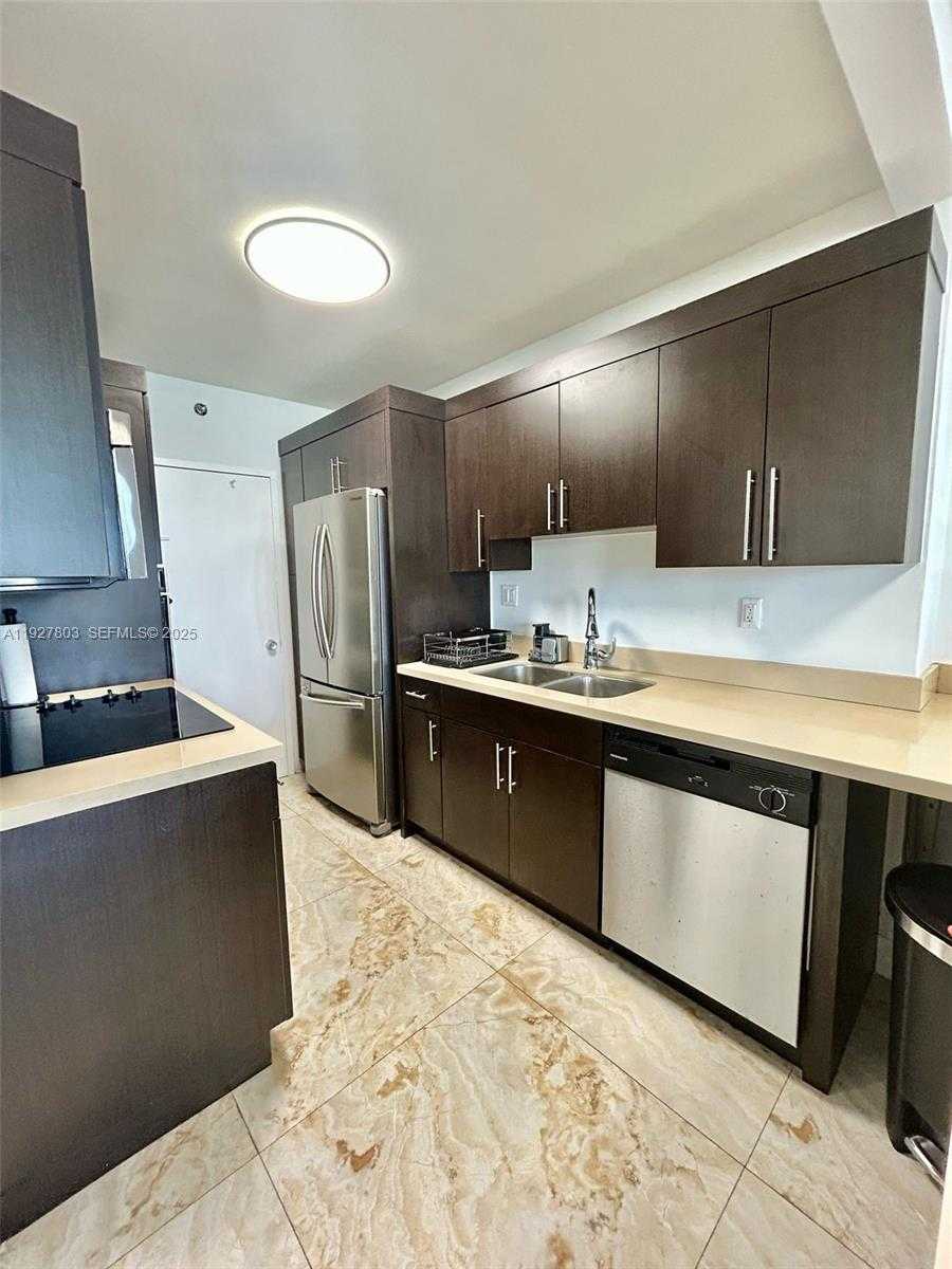 Small Image of 100 LINCOLN RD #722, Miami Beach Number 5