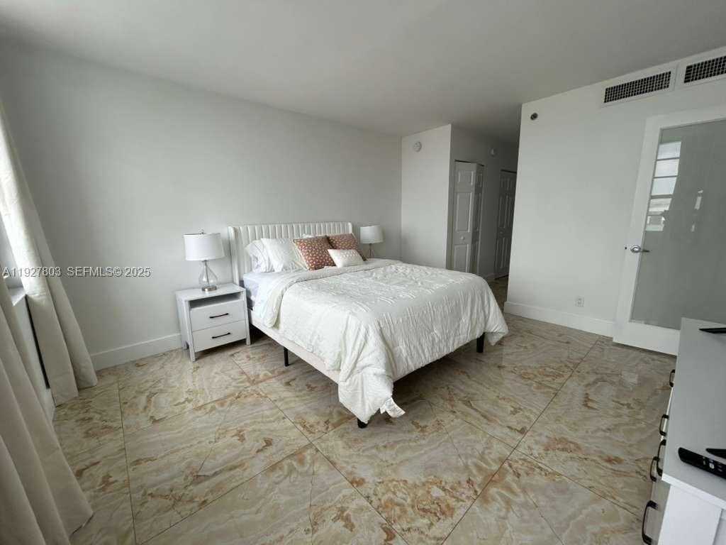 Small Image of 100 LINCOLN RD #722, Miami Beach Number 9