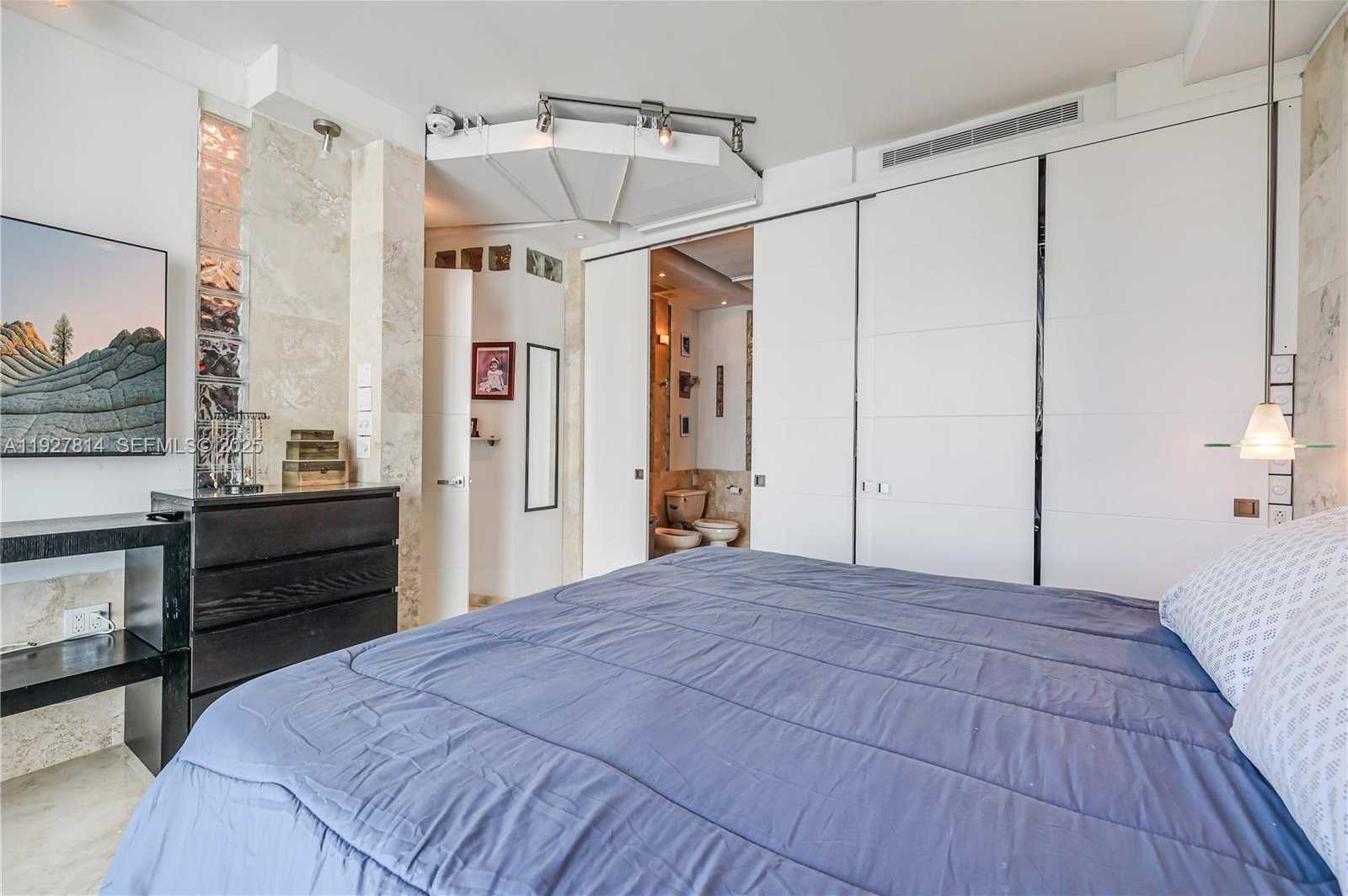 Small Image of 3180 SOUTH WEST 22ND TER #PH201, Miami Number 23