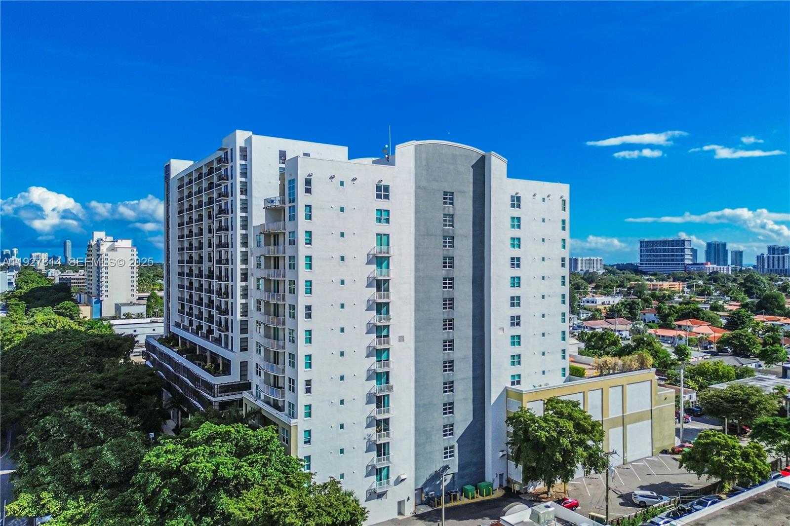 Small Image of 3180 SOUTH WEST 22ND TER #PH201, Miami Number 41