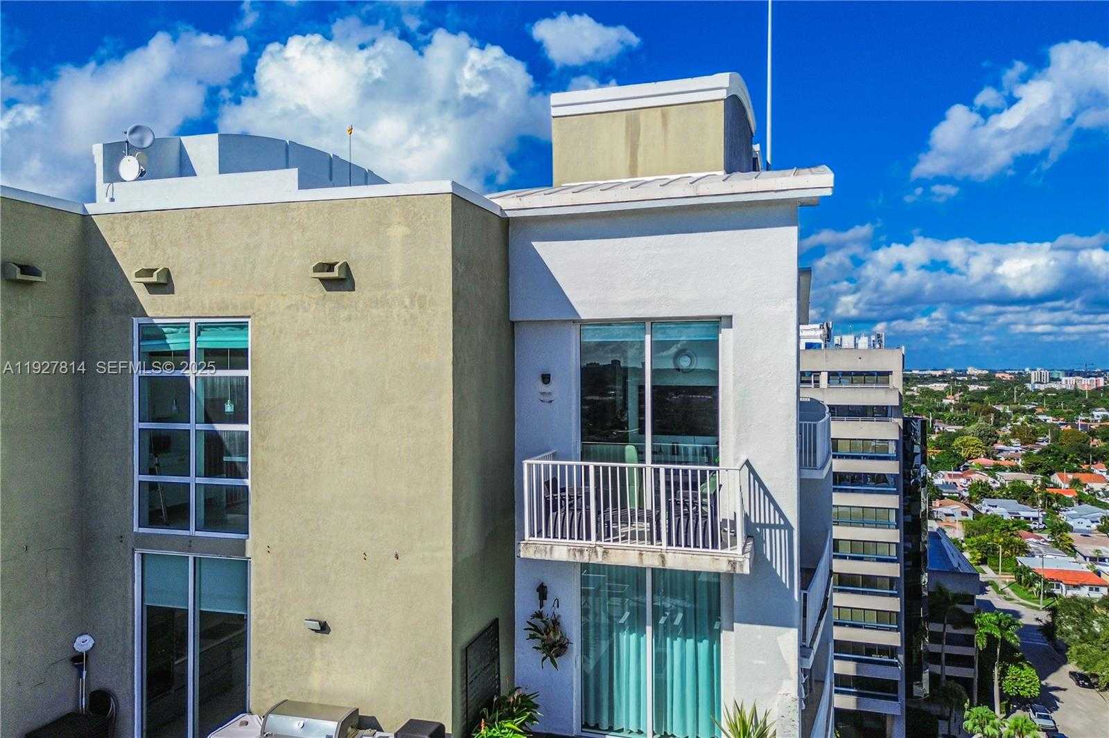 Small Image of 3180 SOUTH WEST 22ND TER #PH201, Miami Number 46