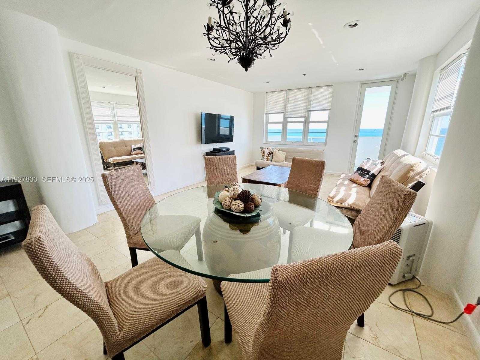 Small Image of 100 LINCOLN RD #1621, Miami Beach Number 5