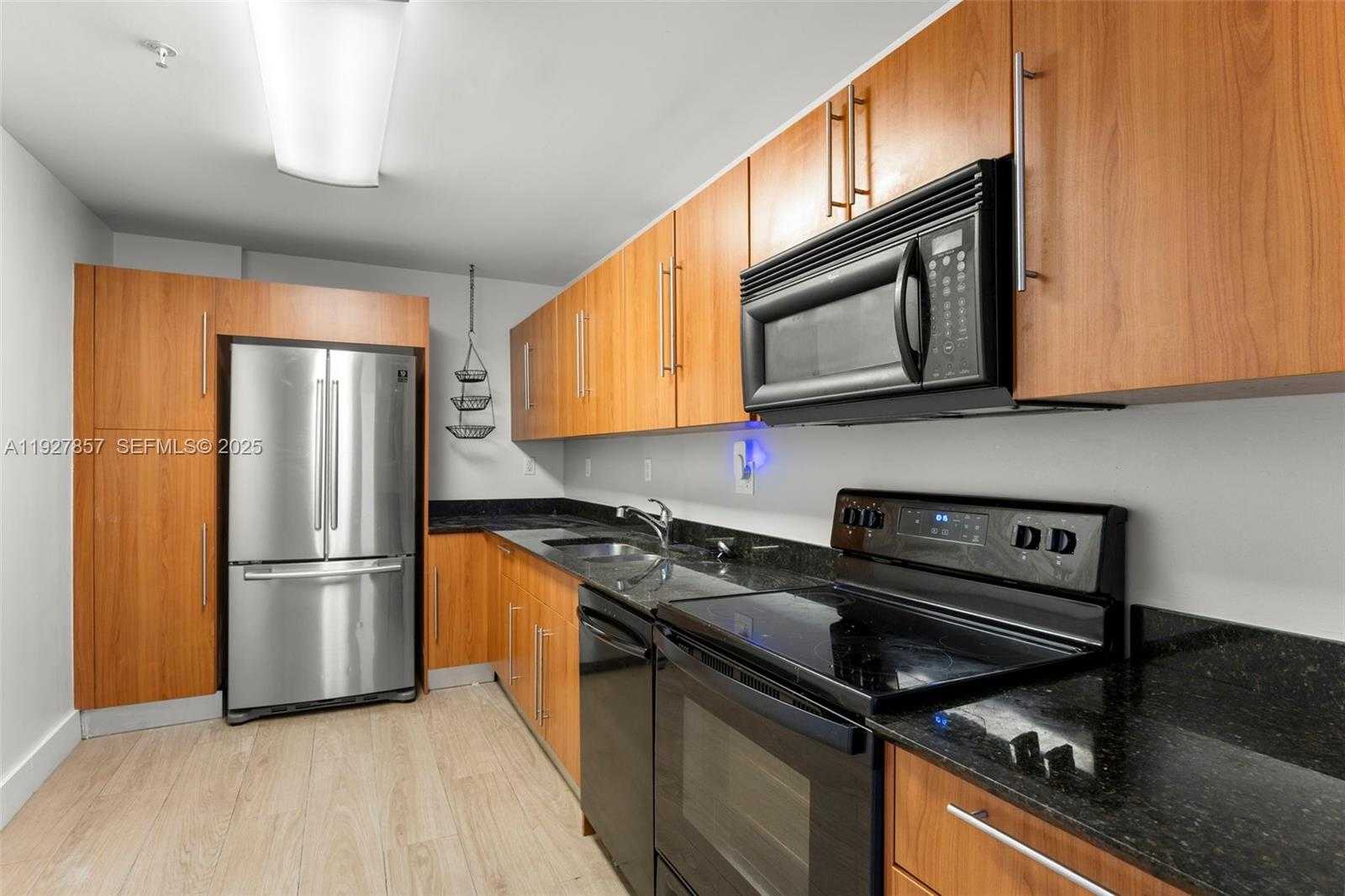 Imagen de Pequeño Objeto