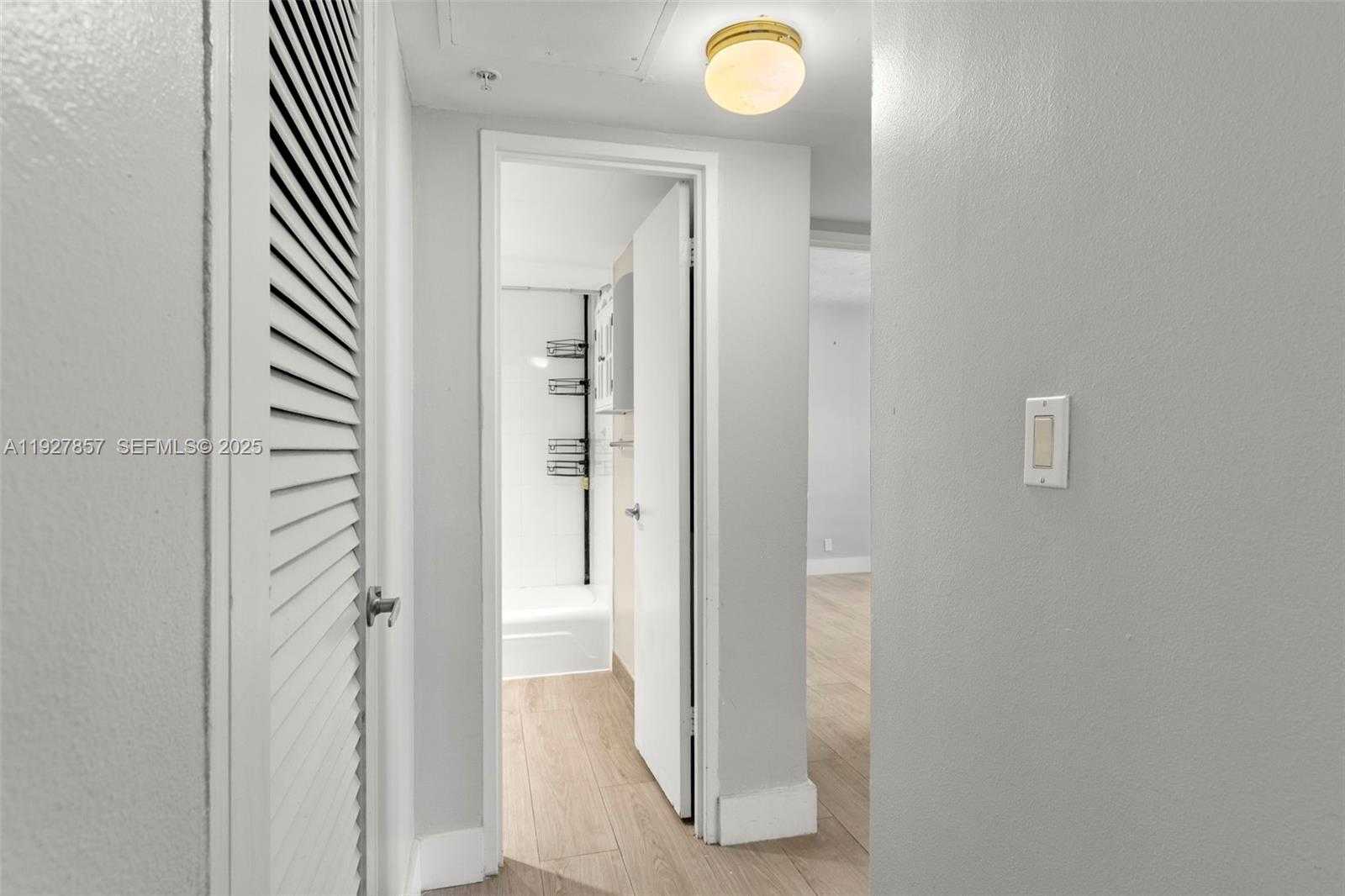 Imagen de Pequeño Objeto