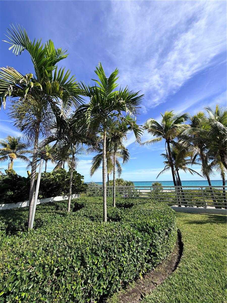 Small Image of 5151 COLLINS AVE #730 + DEN, Miami Beach Number 22