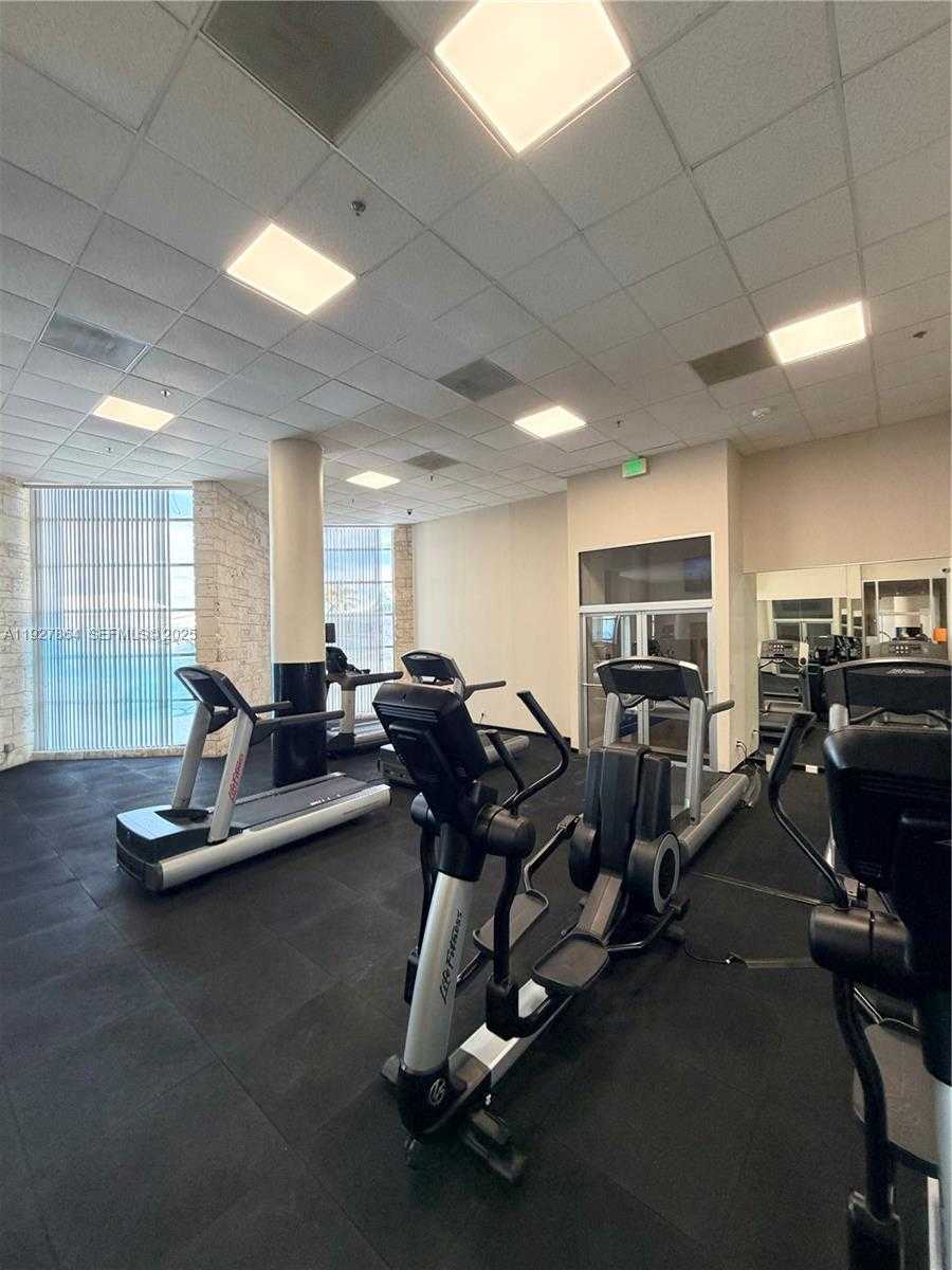 Small Image of 5151 COLLINS AVE #730 + DEN, Miami Beach Number 37