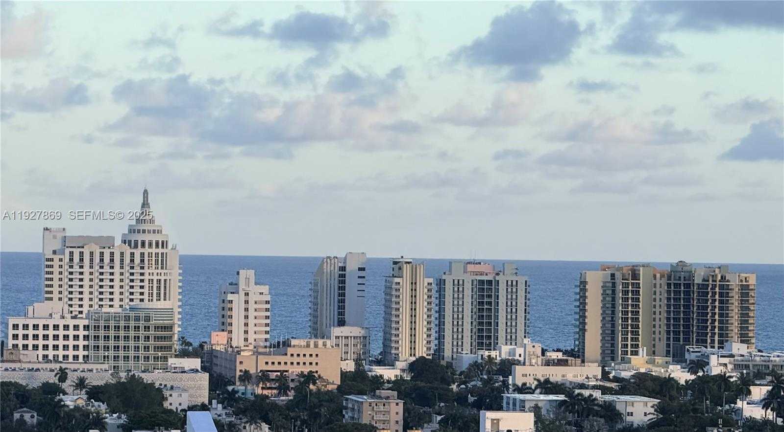 Small Image of 9 ISLAND AVE #2414, Miami Beach Number 6