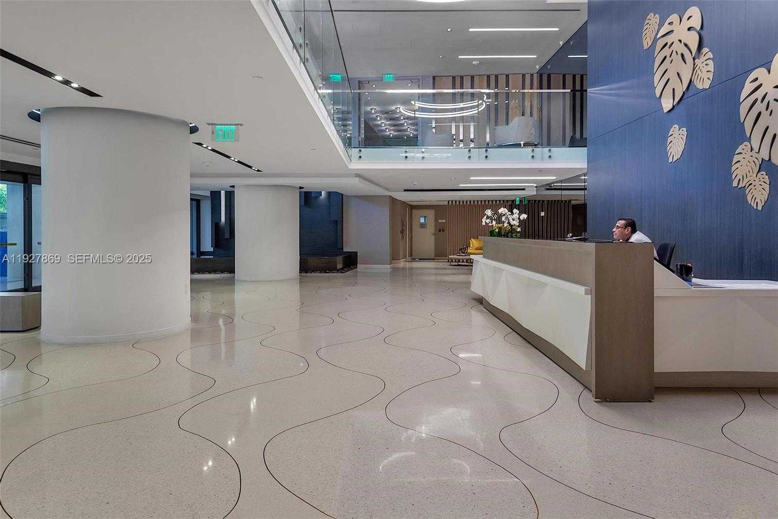 Small Image of 9 ISLAND AVE #2414, Miami Beach Number 7