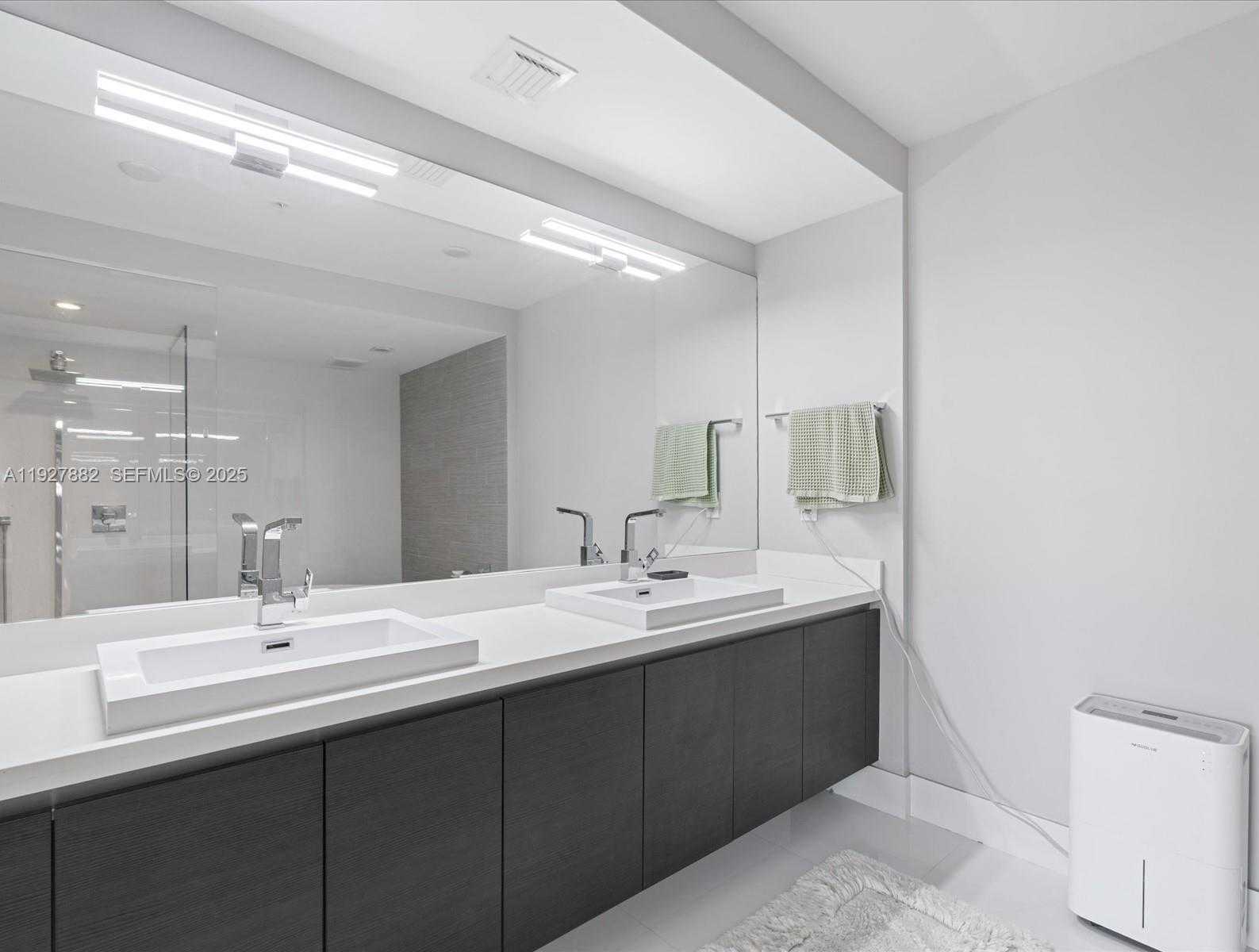 Small Image of 300 SUNNY ISLES BLVD #4-1405, Sunny Isles Beach Number 11