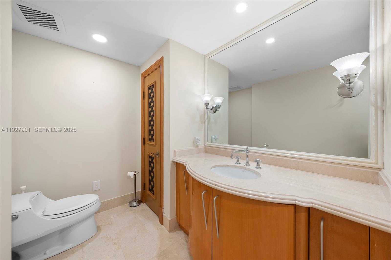 Small Image of 17875 COLLINS AVE #4303, Sunny Isles Beach Number 27