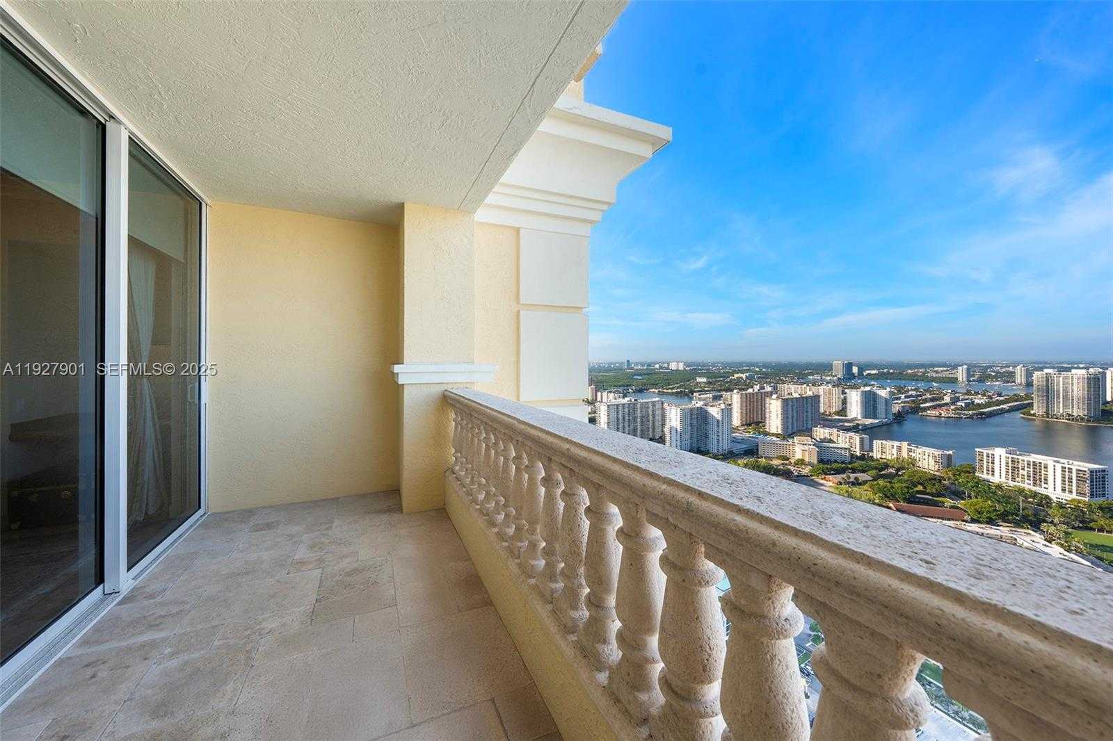 Small Image of 17875 COLLINS AVE #4303, Sunny Isles Beach Number 37